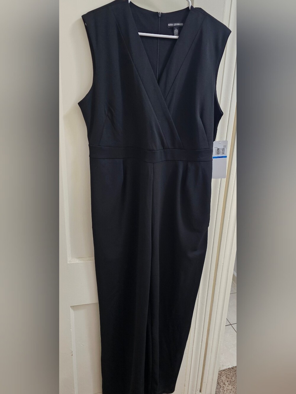 New Nina Leonard Black Sleeveless Surplice Jumpsuit XL